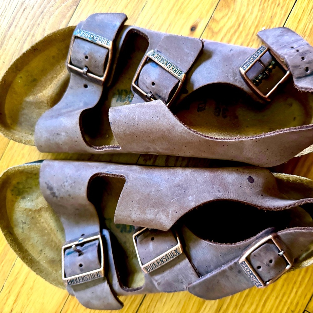 Birkenstock sandals tan size 7.5